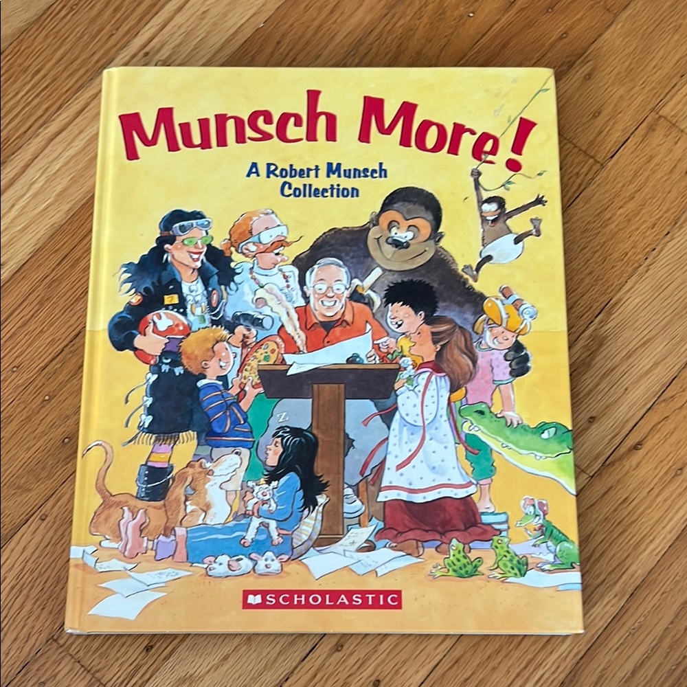 EUC! Scholastic Munsch More! Collection